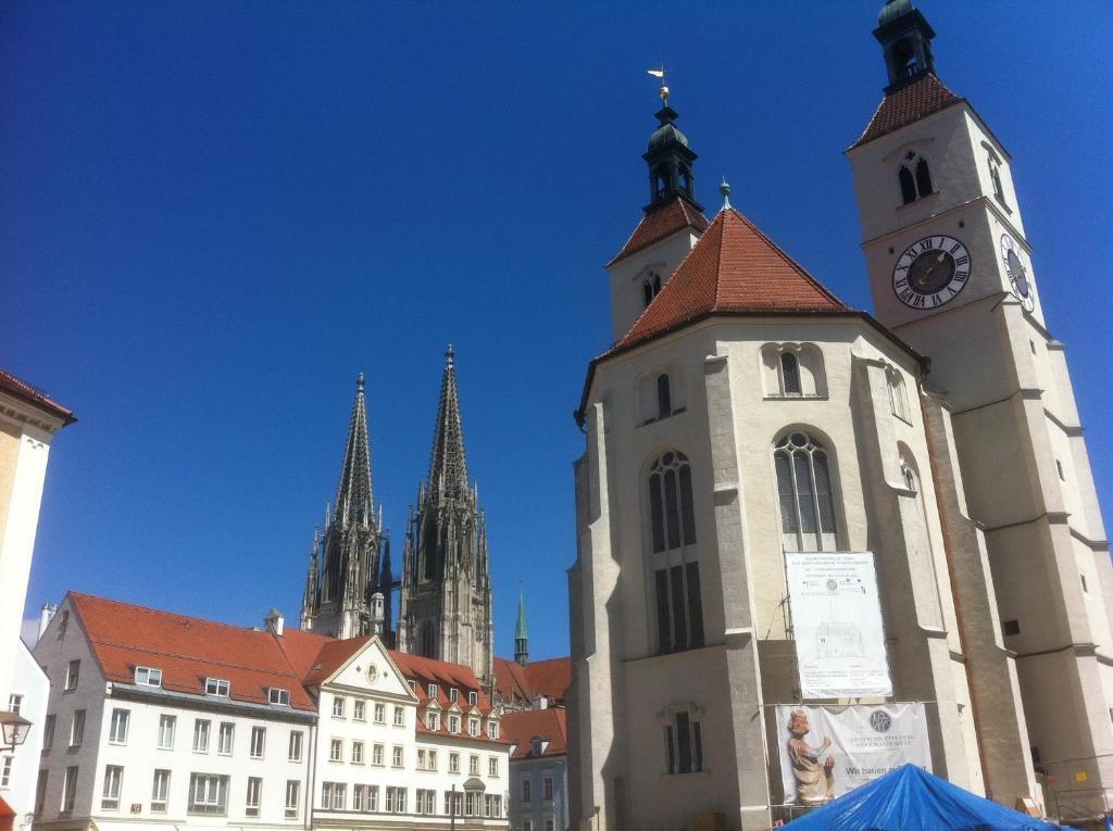 Hotel Amy Regensburg Luaran gambar