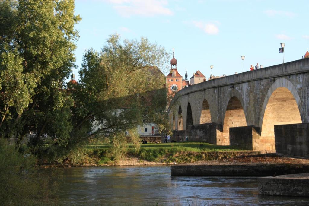 Hotel Amy Regensburg Luaran gambar